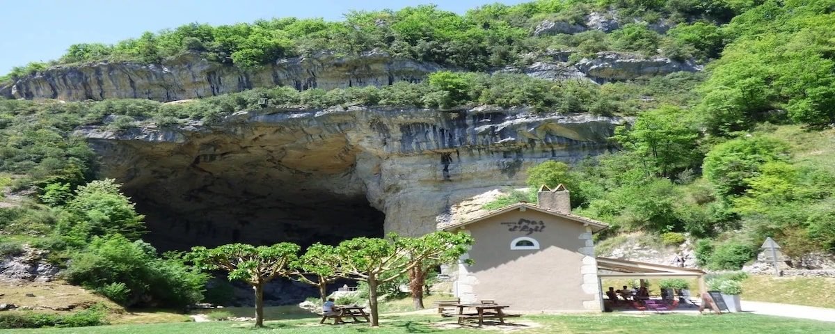 Camping près de la grotte du mas d'Azil